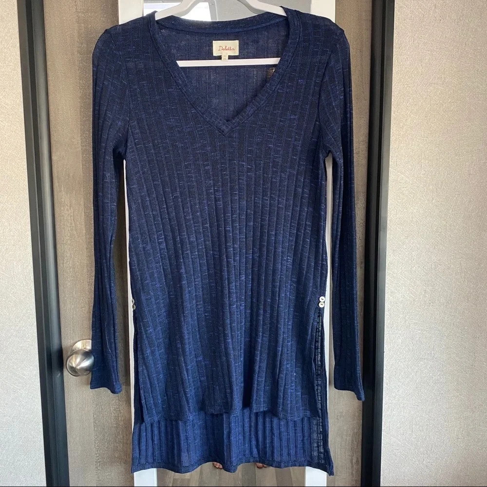 Deletta Anthropologie long sleeve tunic